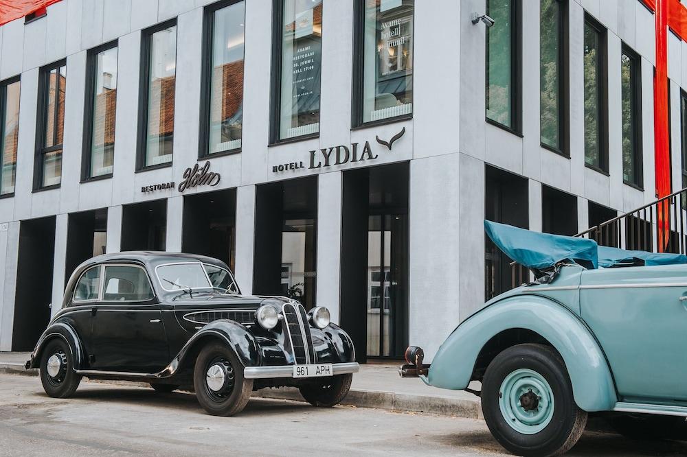 Lydia Hotel Tartu Bagian luar foto