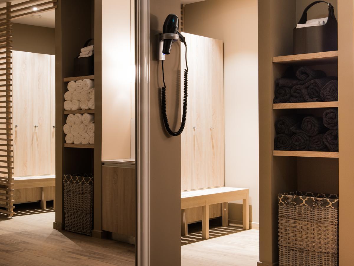 Lydia Hotel Tartu Bagian luar foto