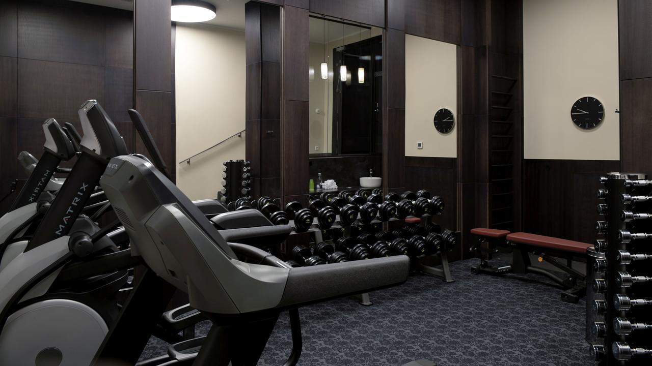 Lydia Hotel Tartu Bagian luar foto